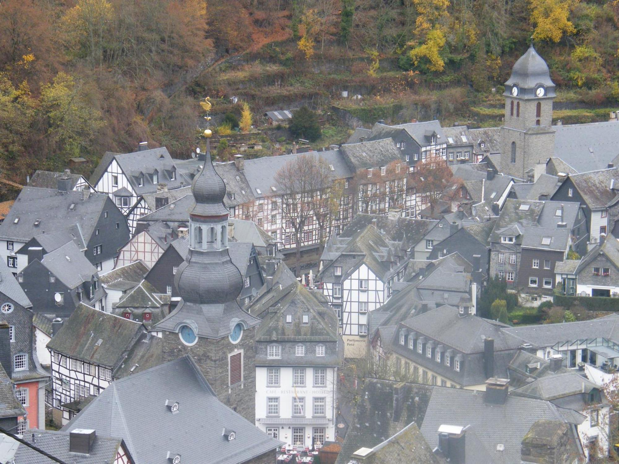 Apartment Rur-Partie Im Haus An Der Rur Monschau Exterior foto